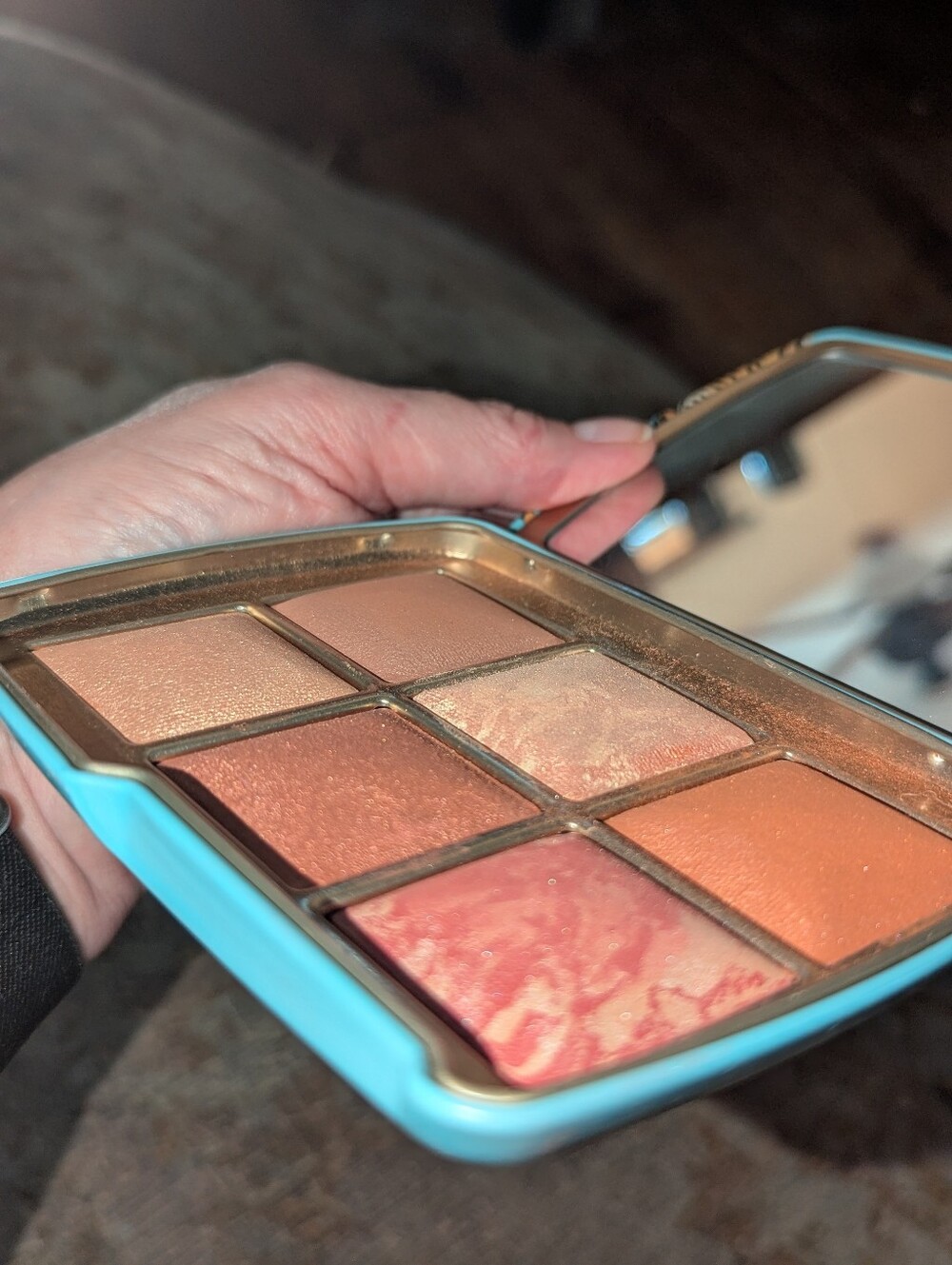 TIGER palette. Hourglass Ambient Lighting. - Picture 5 of 10